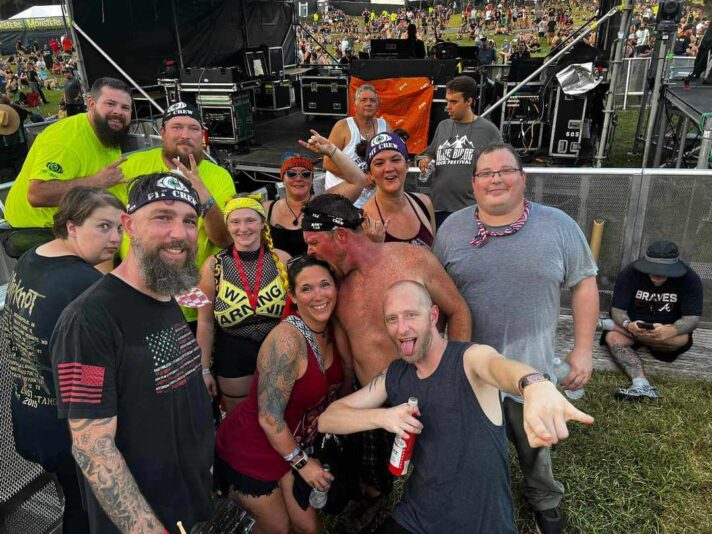 received_325738349853806